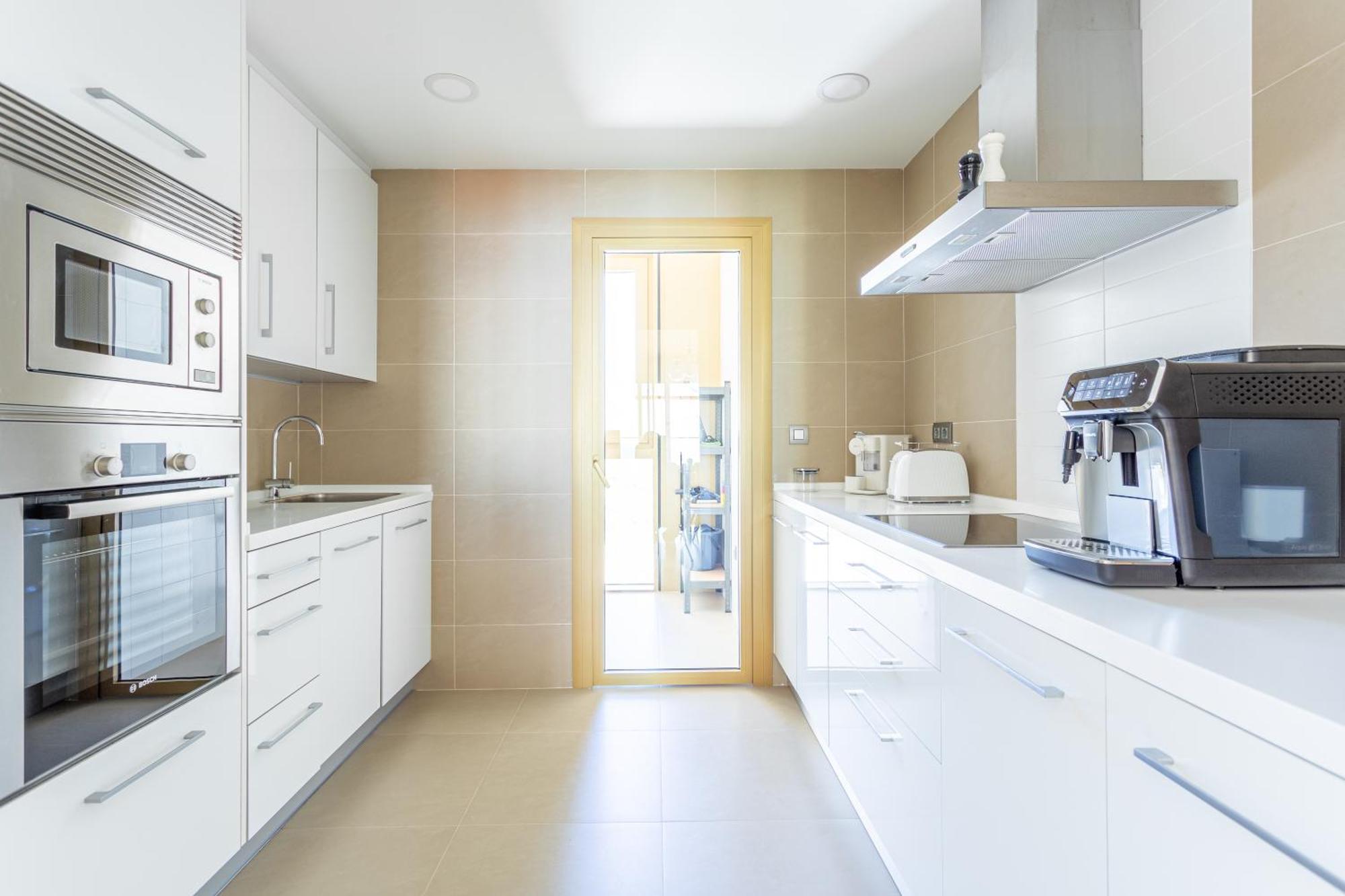 Apartment Intempo Sky 161